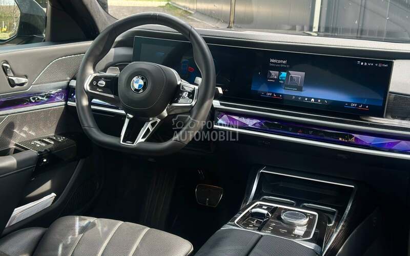 BMW 740 