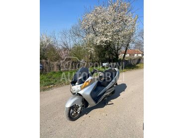 Suzuki burgman na prodaju