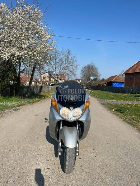 Suzuki burgman na prodaju