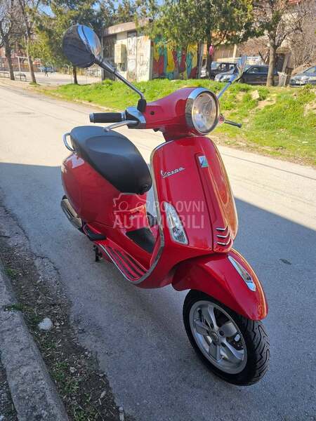 Vespa Primavera 150