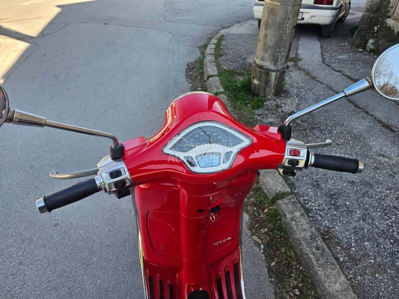 Vespa Primavera 150