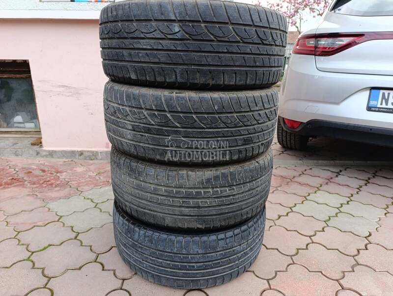 Accelera 225/45 R18 Letnja