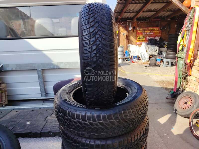 Starmaxx 165/70 R14 Zimska
