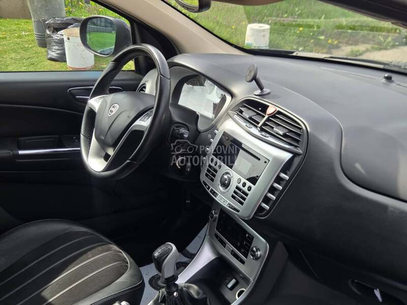 Lancia Delta 1.4 MultiAir