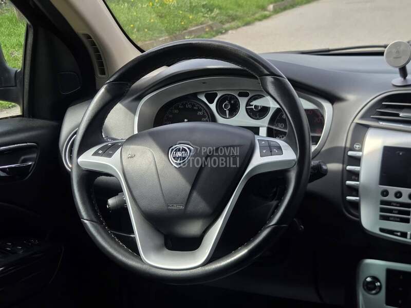 Lancia Delta 1.4 MultiAir