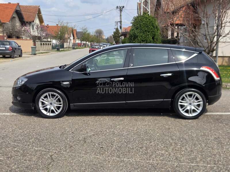 Lancia Delta 1.4 MultiAir