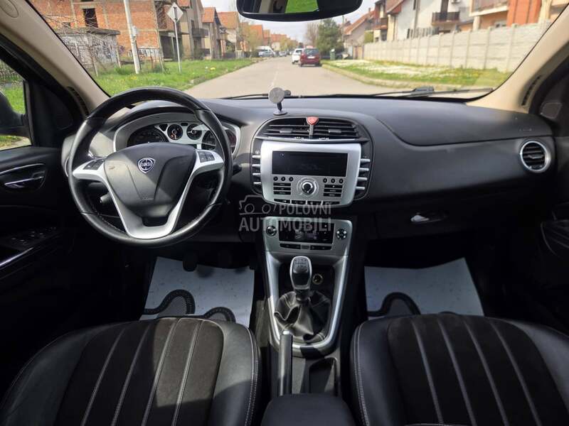 Lancia Delta 1.4 MultiAir