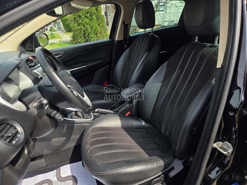 Lancia Delta 1.4 MultiAir