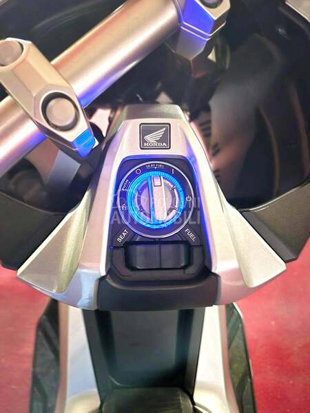 Honda ADV350 ADV 350