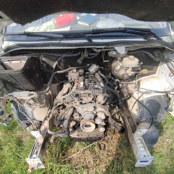 Mercedes Benz Sprinter 516