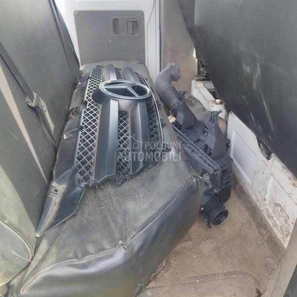 Mercedes Benz Sprinter 516