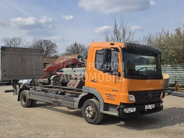 Mercedes Benz atego 818