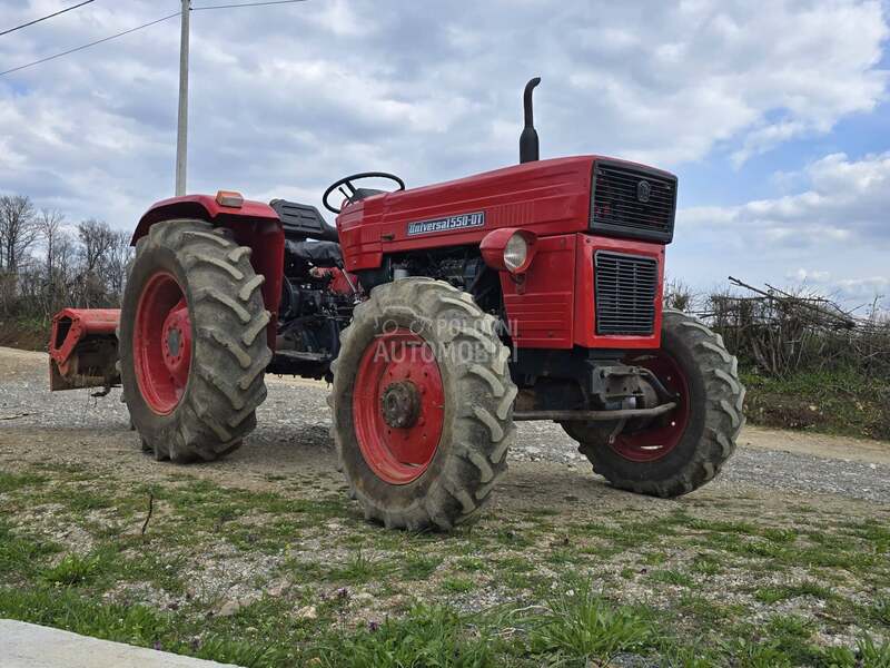 Universal 550DT
