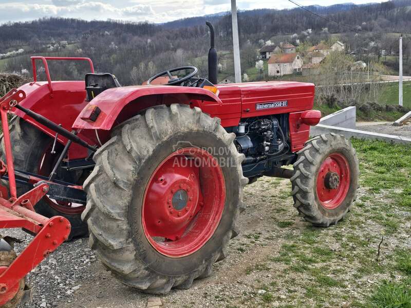 Universal 550DT