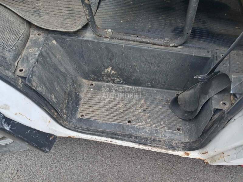 Iveco zastava 35.10 2.8 servo B