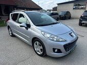 Peugeot 207 1.6i a/m PANO