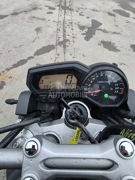 Yamaha Fz1n  iz CH