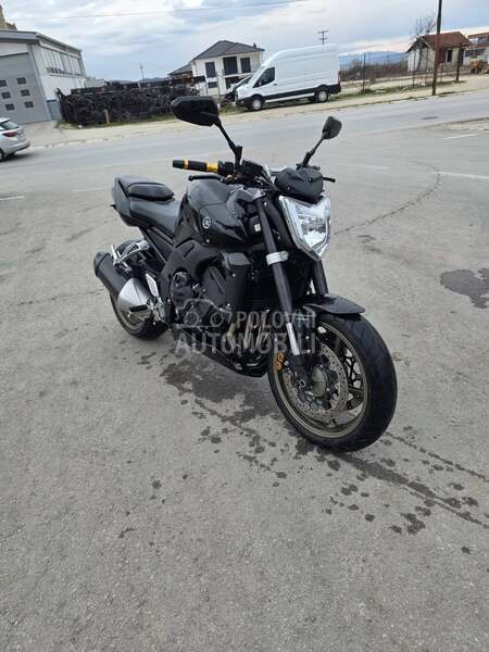 Yamaha Fz1n  iz CH