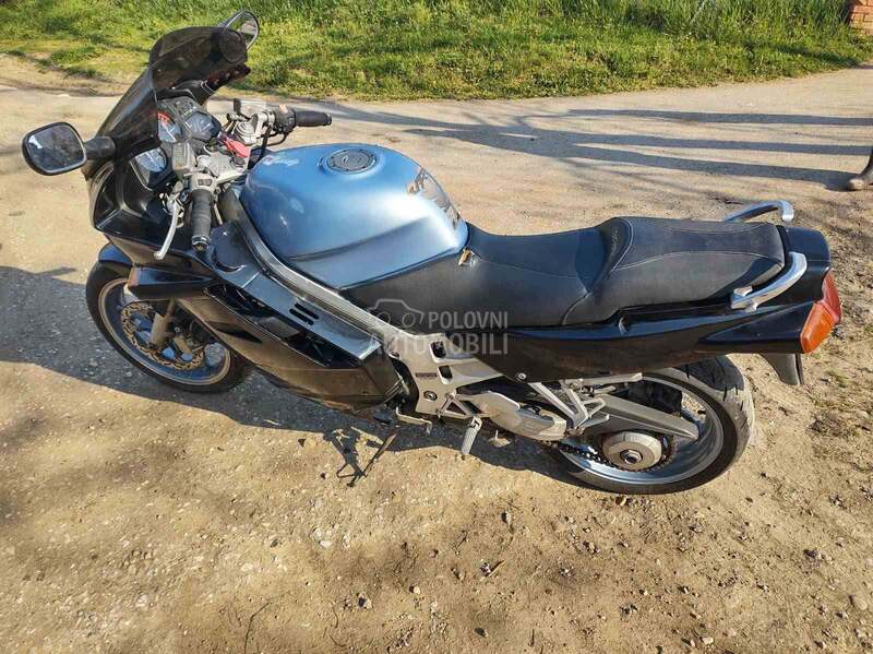 Honda VFR 750F