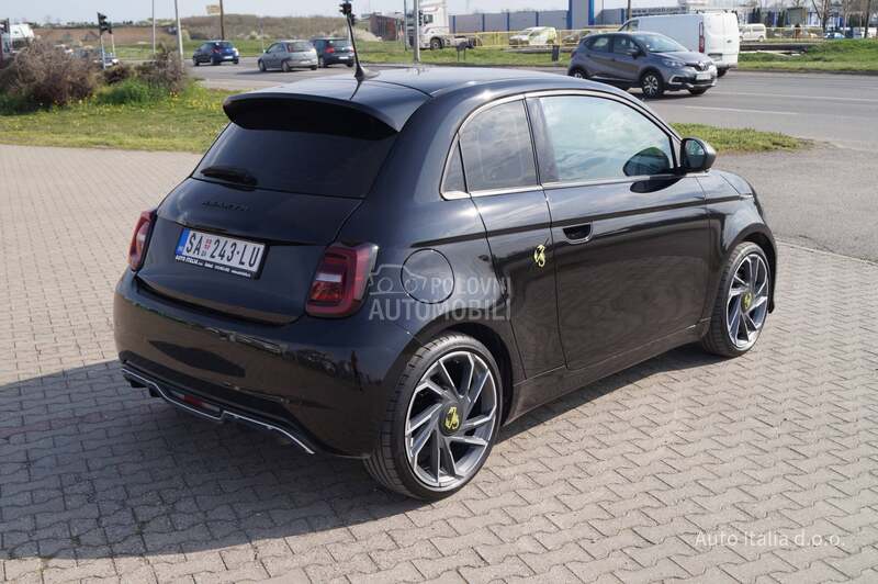 Fiat 500e 3-1 ABARTH