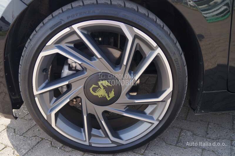 Fiat 500e 3-1 ABARTH