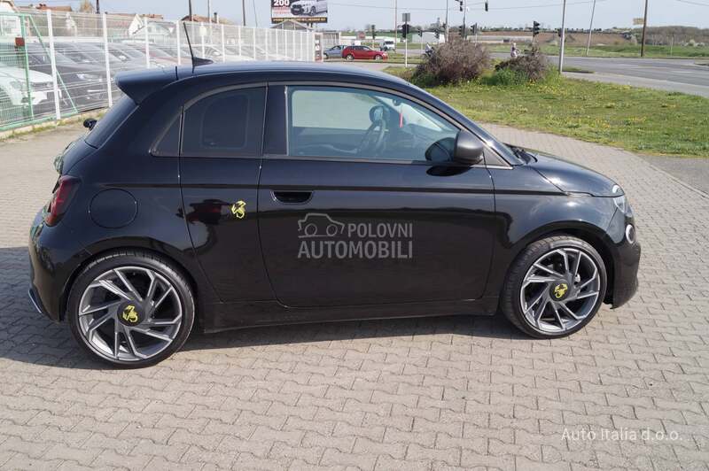 Fiat 500e 3-1 ABARTH