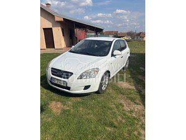 Kia cee`d 