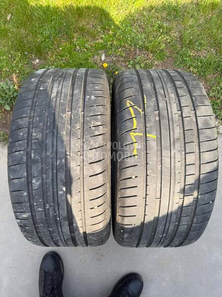 Goodyear 275/40 R18 Letnja