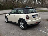 MINI One 