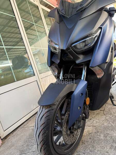 Yamaha x max 400