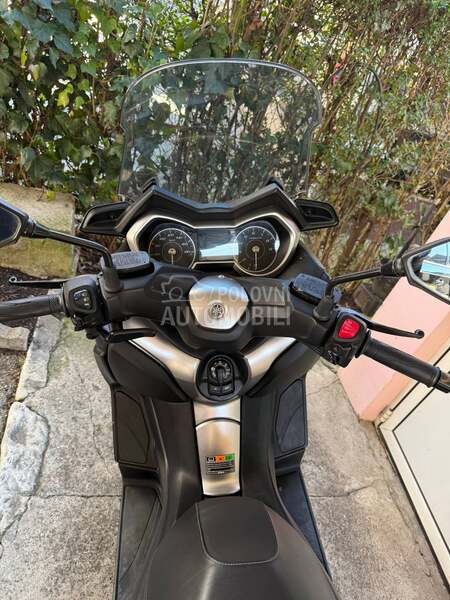 Yamaha x max 400