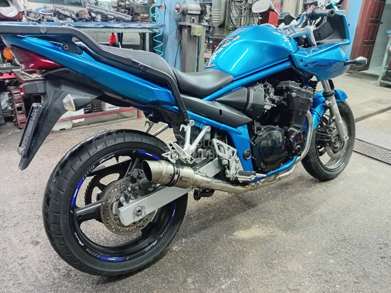 Suzuki gsf 650s