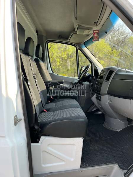 Mercedes Benz Sprinter 515