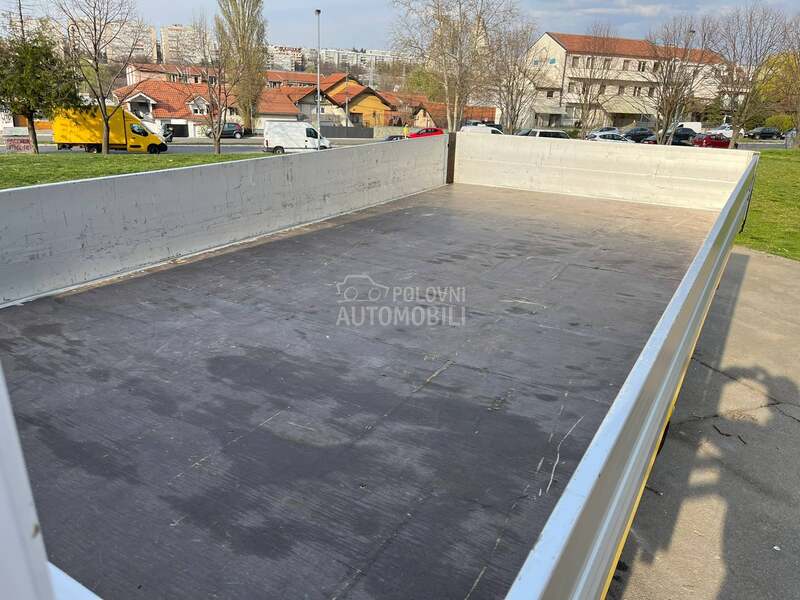 Mercedes Benz Sprinter 515