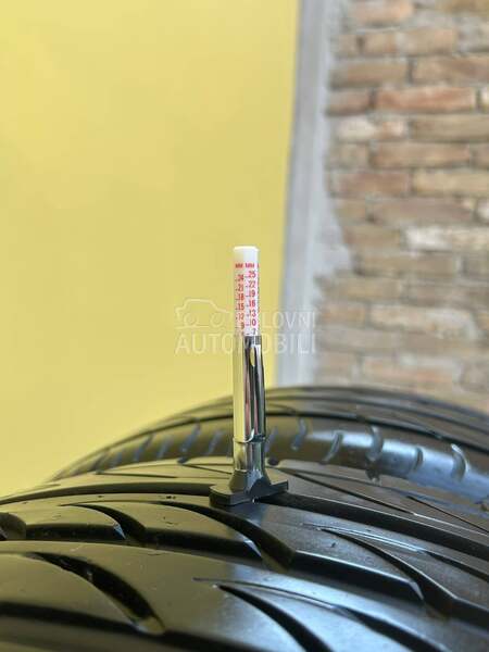 Pirelli 215/50 R17 Letnja