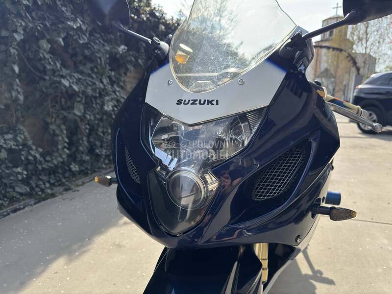 Suzuki GsxR