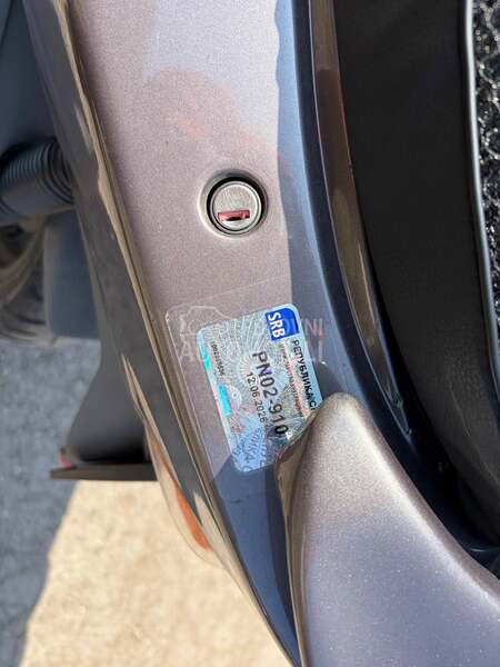 Aprilia Leonardo 250