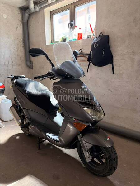 Aprilia Leonardo 250