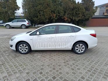 Opel Astra J 1.4