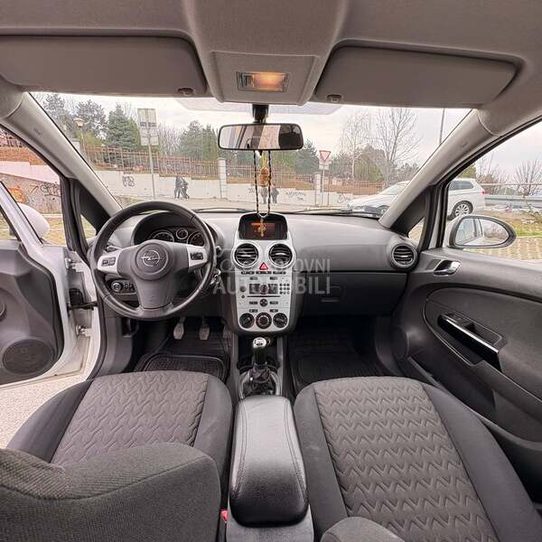 Opel Corsa D 