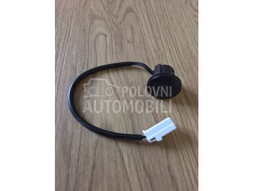 Prekidač za gepek za Mazda 2, 3