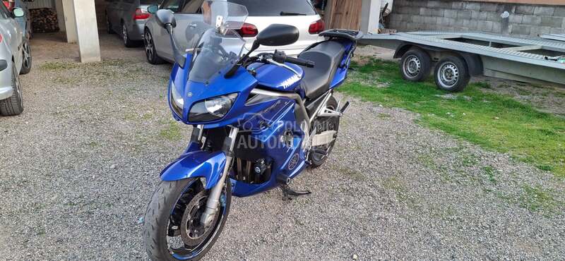 Yamaha Fzs 1000