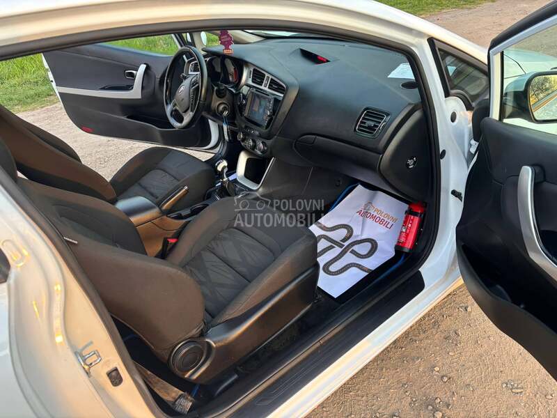 Kia cee`d 1.6 crdi