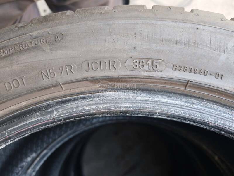 Dunlop 225/45 R17 Letnja