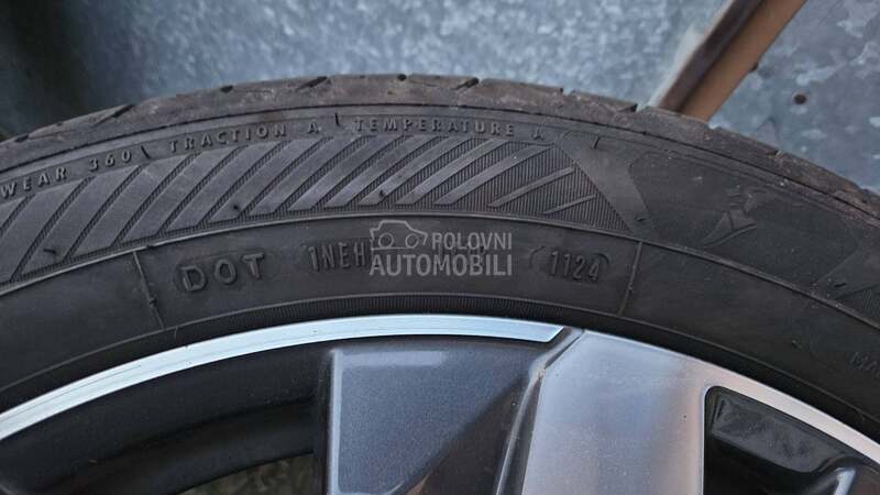 Goodyear 205/55 R19 Letnja
