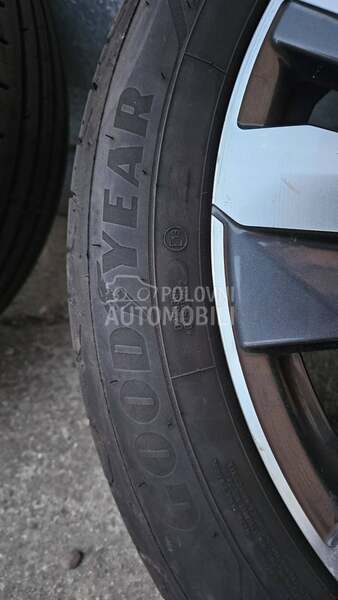 Goodyear 205/55 R19 Letnja
