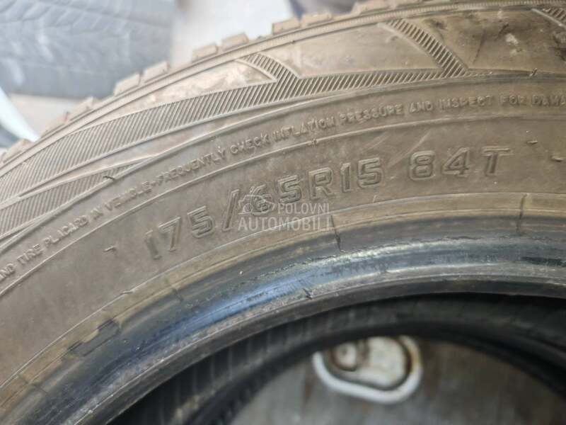 Falken 175/65 R15 Zimska
