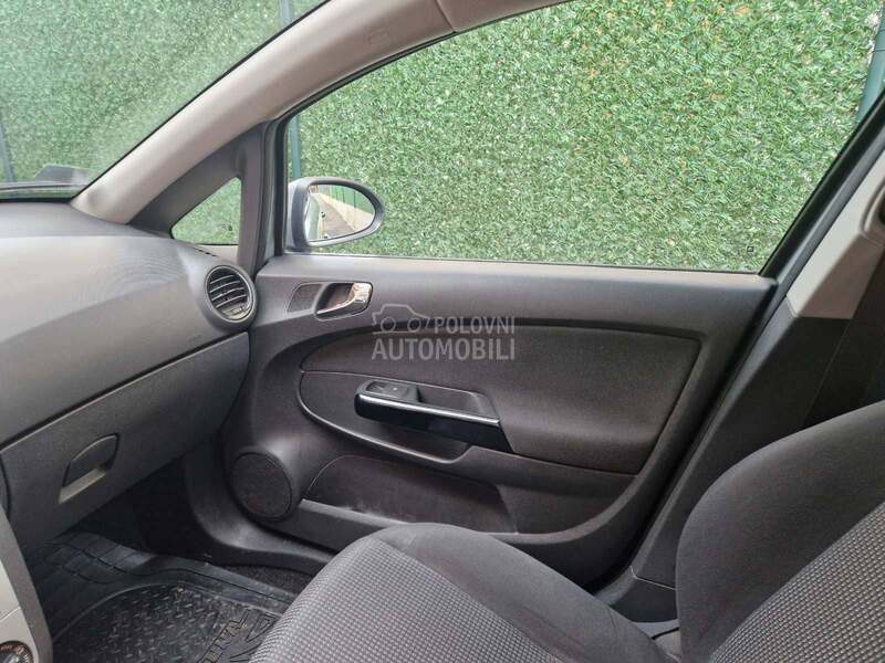 Opel Corsa D 