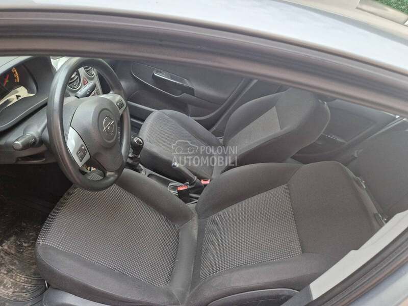 Opel Corsa D 