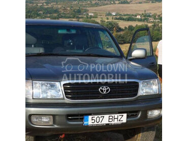 Toyota Land Cruiser 